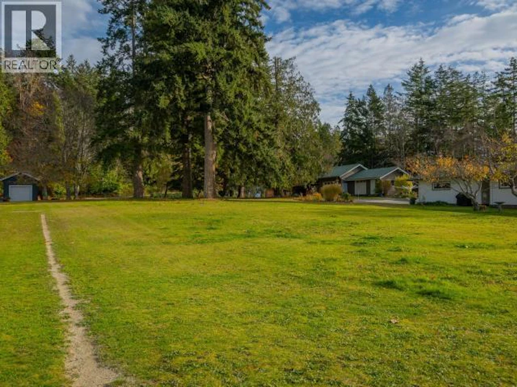 8685 101 Highway, Powell River, BC, V8A 0H2 - 27