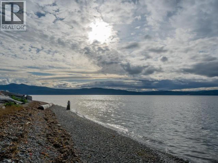 8685 101 Highway, Powell River, BC, V8A 0H2 - 21