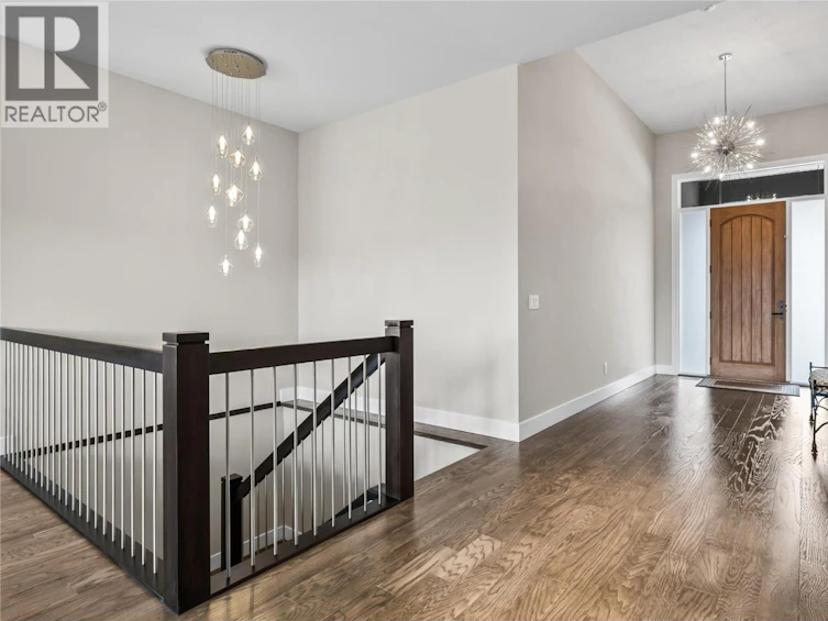 1376 Mine Hill Drive, Kelowna, BC, V1P 1S5 - 4