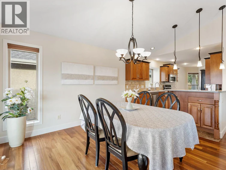 3492 Camelback Drive, Kelowna, BC, V1X 8A7 - 11