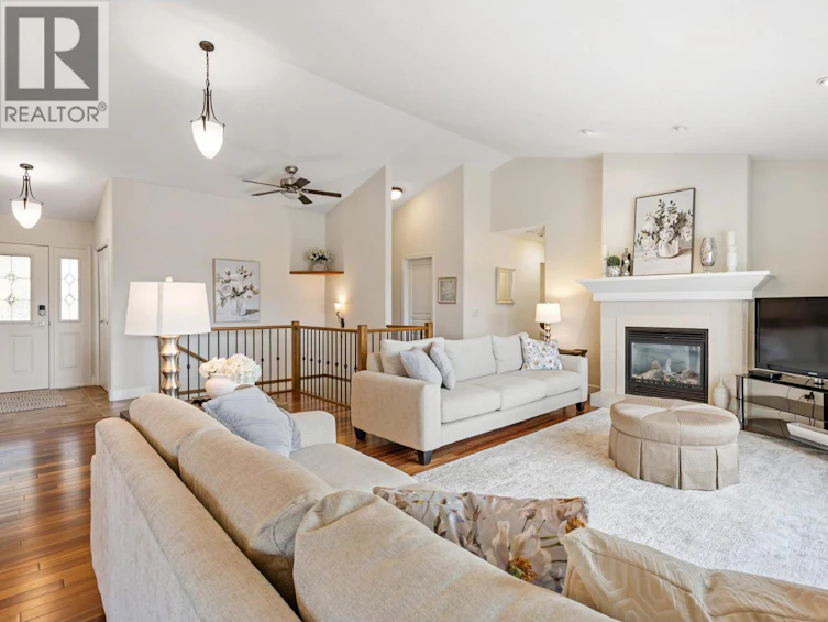 3492 Camelback Drive, Kelowna, BC, V1X 8A7 - 10