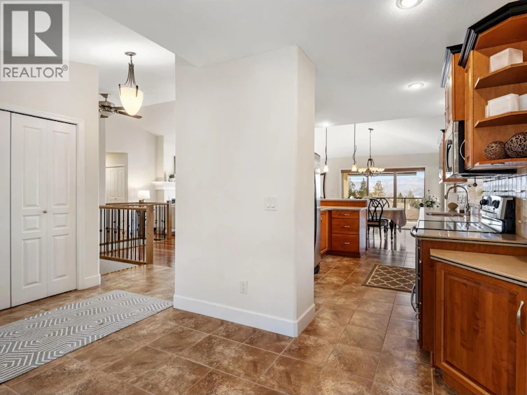 3492 Camelback Drive, Kelowna, BC, V1X 8A7 - 18