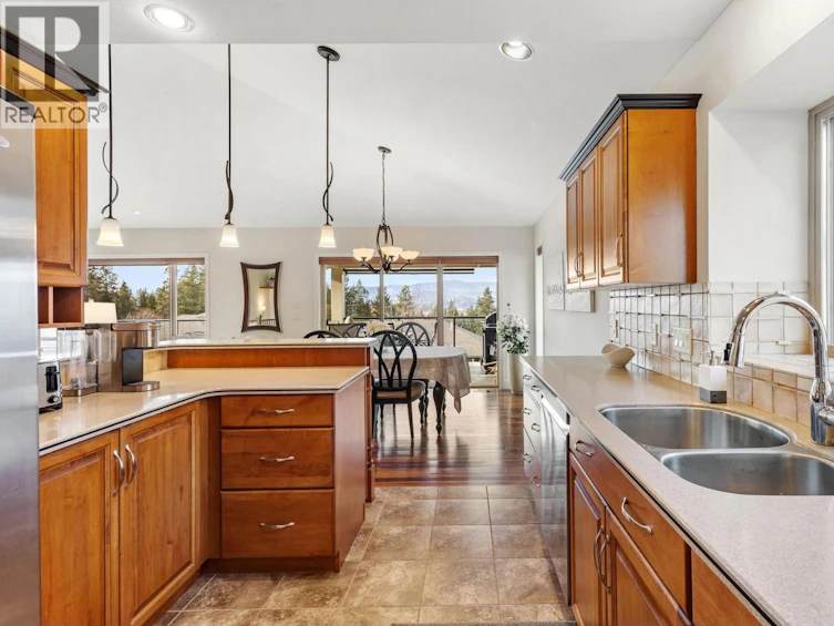 3492 Camelback Drive, Kelowna, BC, V1X 8A7 - 16