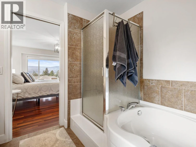 3492 Camelback Drive, Kelowna, BC, V1X 8A7 - 32