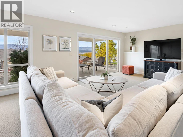 3492 Camelback Drive, Kelowna, BC, V1X 8A7 - 36