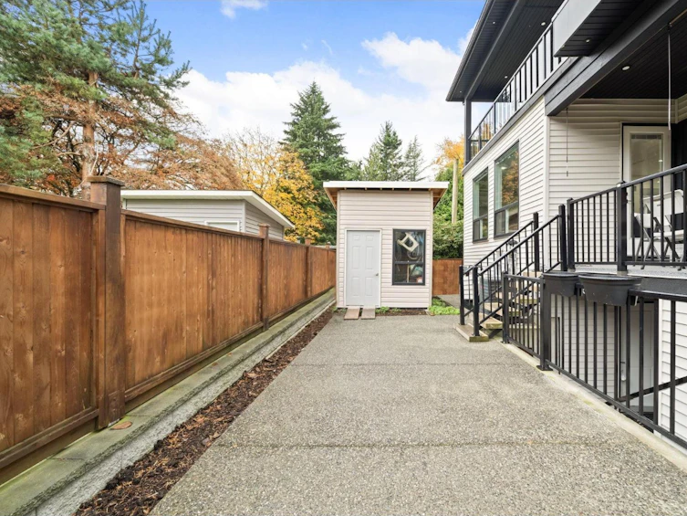 33682 Busby Road, Abbotsford, BC, V2S 1V2 - 36
