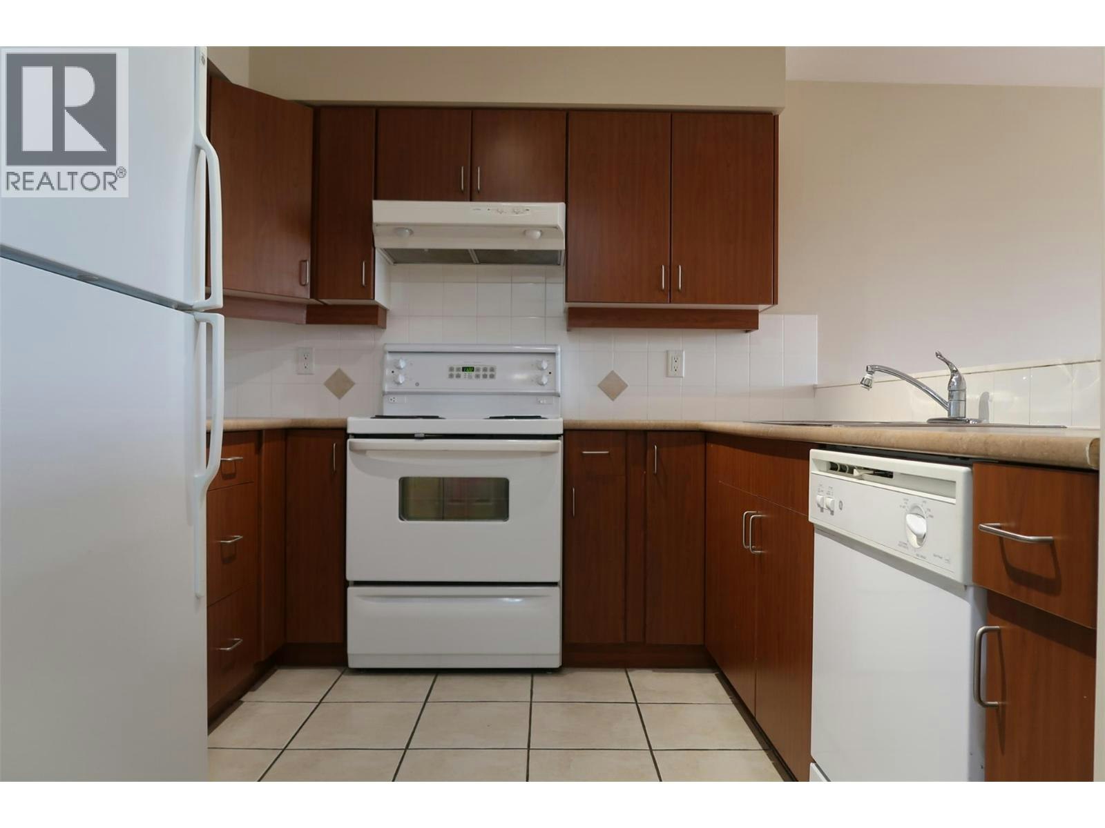 404-7600 Cottonwood Drive, Osoyoos, BC, V0H 1V0