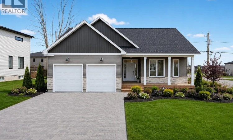 3 Balfour Court