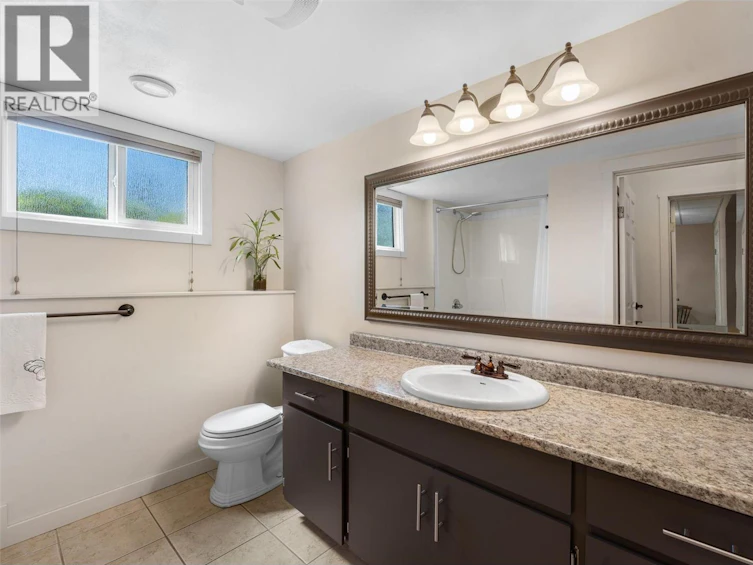 2710 Guidi Road, West Kelowna, BC, V1Z 2K4 - 49