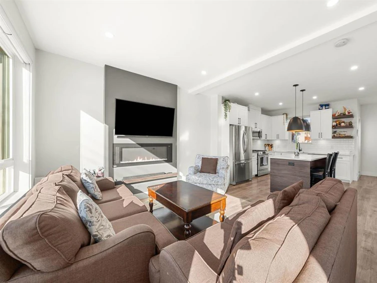 5-27640 Lantern Avenue, Abbotsford, BC, V4X 1M3 - 4