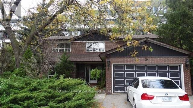 10 Teagarden Court, Toronto, ON, M2N 5Z9