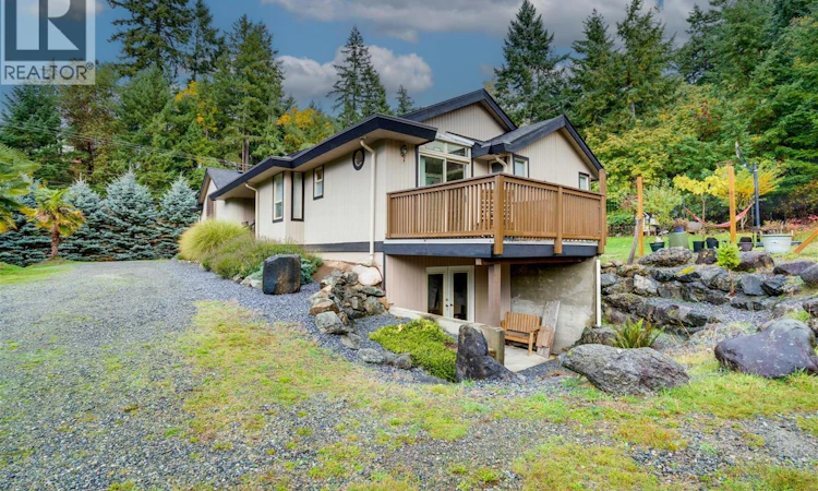 2310 Garry Oak Drive