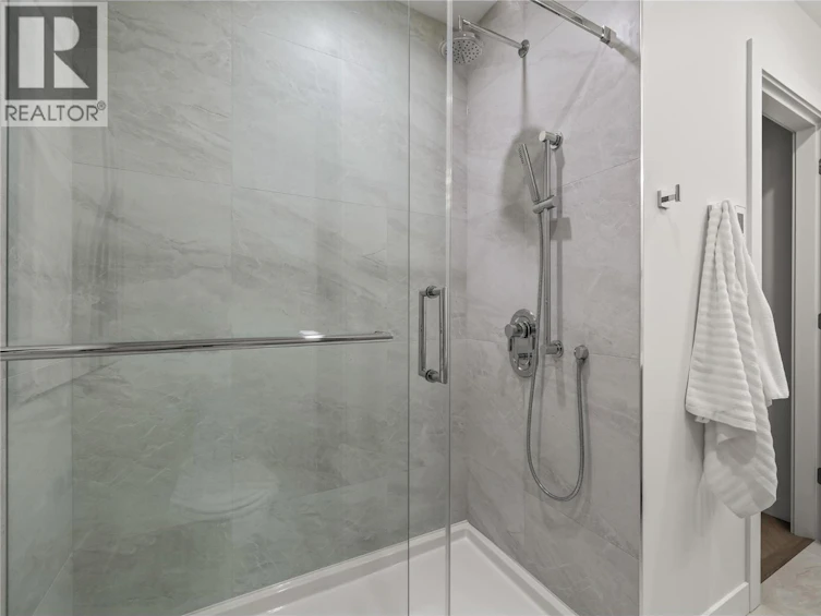 902-3340 Lakeshore Road, Kelowna, BC, V1W 0H6 - 45