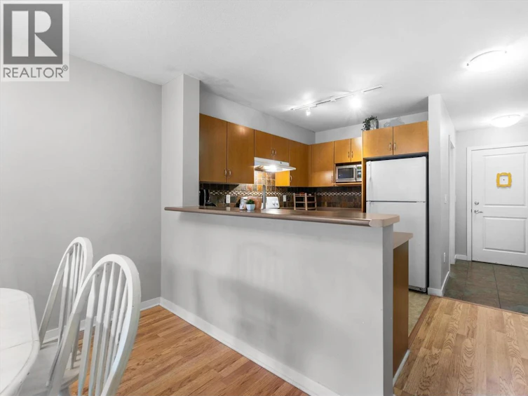 403-555 Yates Road, Kelowna, BC, V1V 2V2 - 4