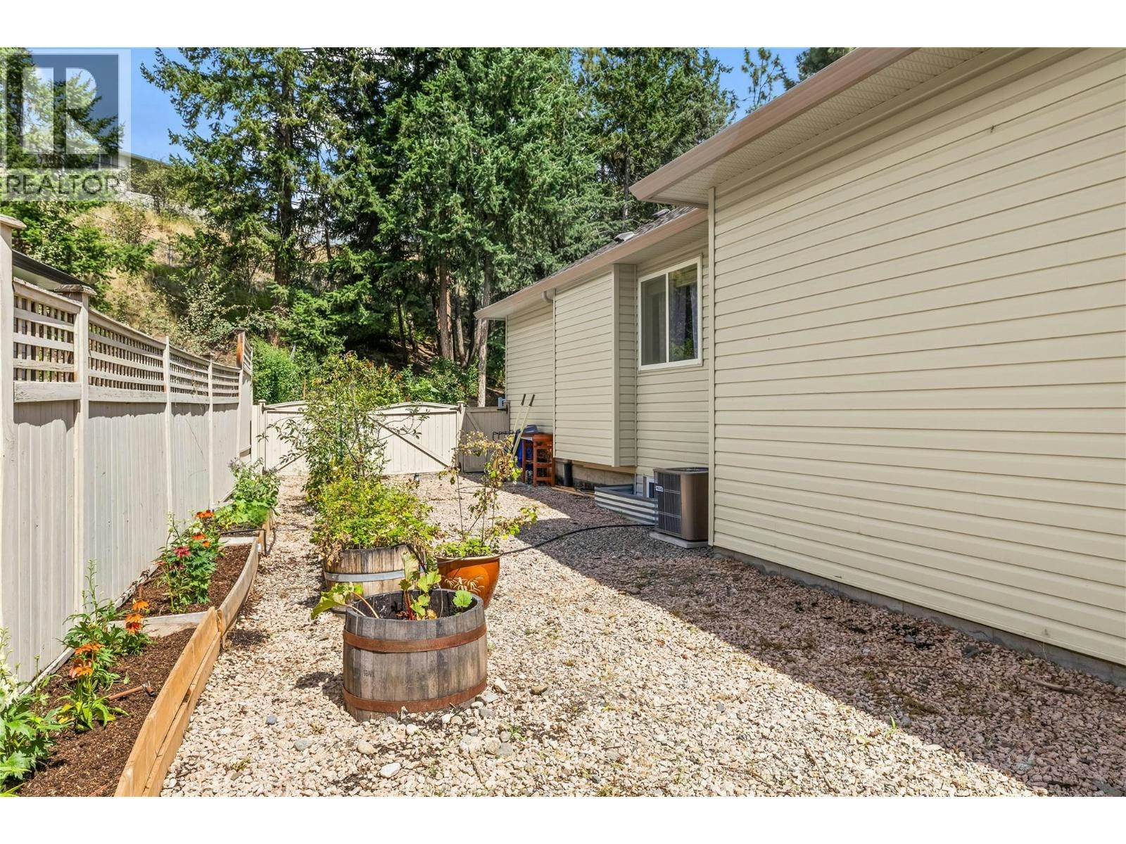 1474 Rose Meadow Drive, West Kelowna, BC, V1Z 4A3 - 37
