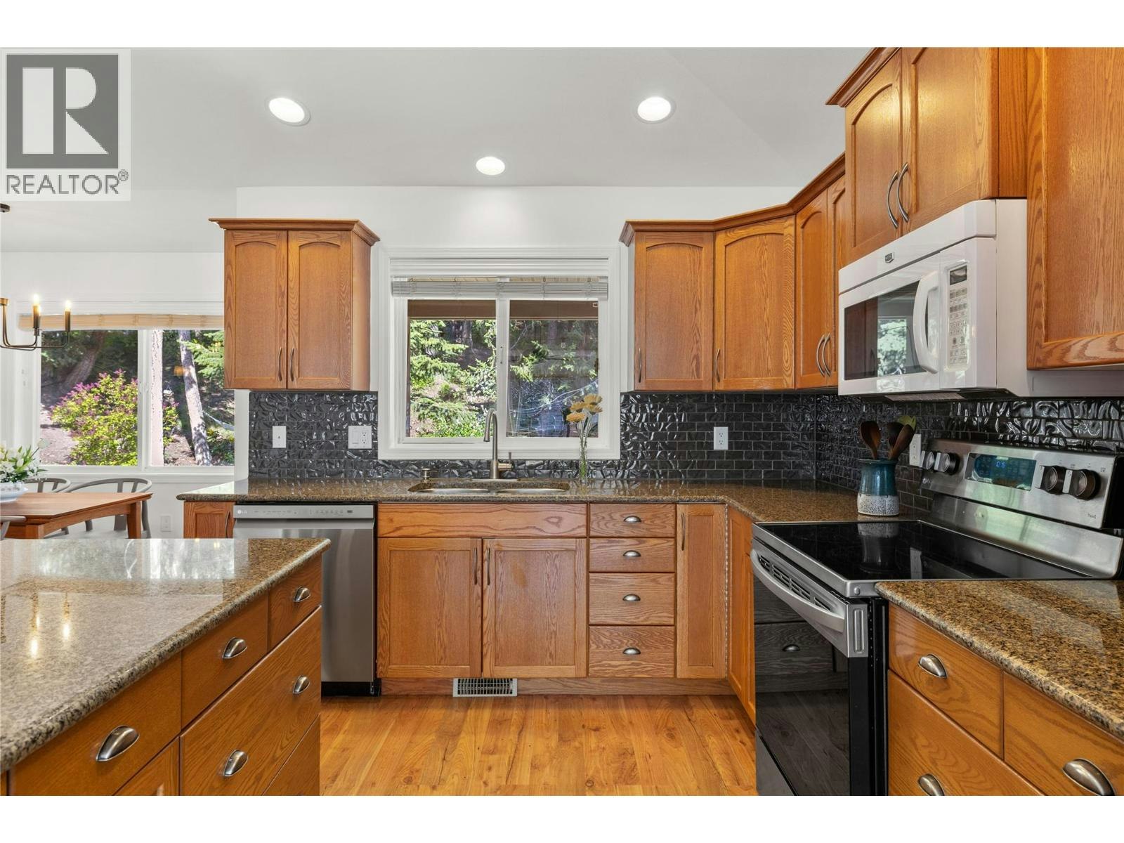 1474 Rose Meadow Drive, West Kelowna, BC, V1Z 4A3 - 7