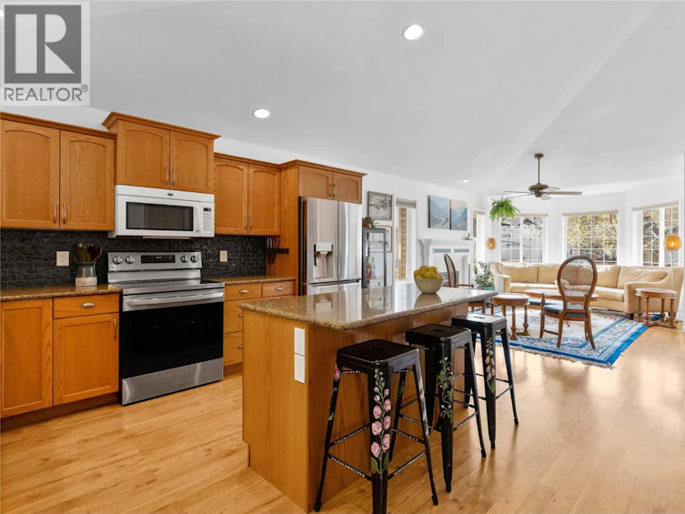 1474 Rose Meadow Drive, West Kelowna, BC, V1Z 4A3 - 10