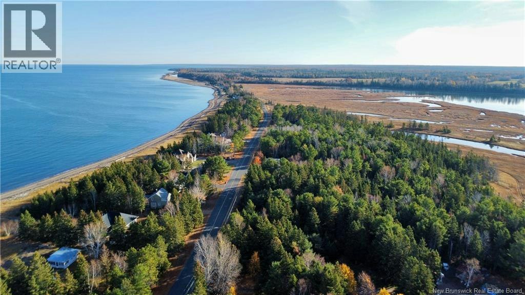 For Sale: 44 Bayshore Drive, Bathurst, NB - REW
