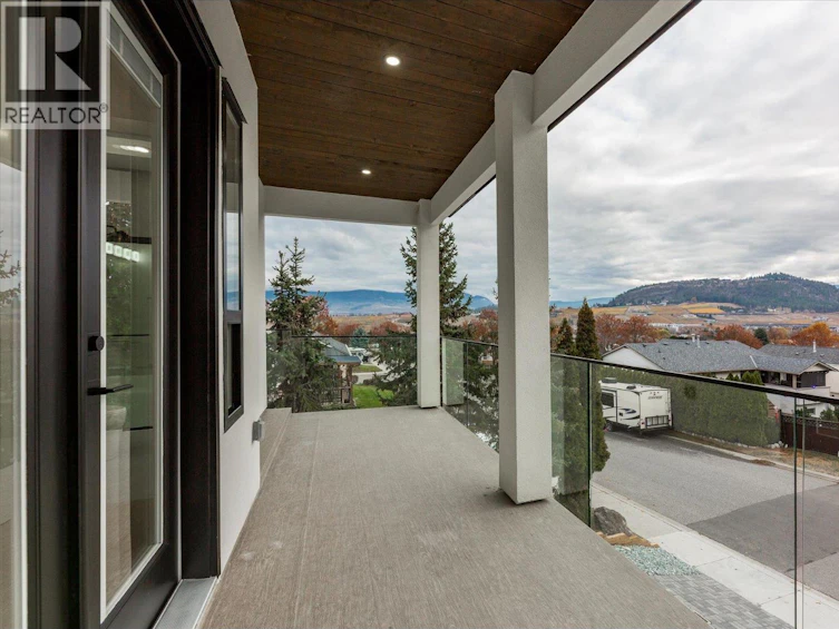 1818 Crosby Road, Kelowna, BC, V1V 1T4 - 23