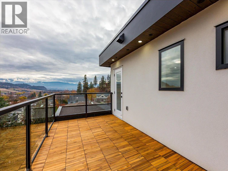 1818 Crosby Road, Kelowna, BC, V1V 1T4 - 31