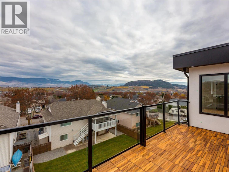 266 Ranchhill Court, Kelowna, BC, V1V 1T4 - 36
