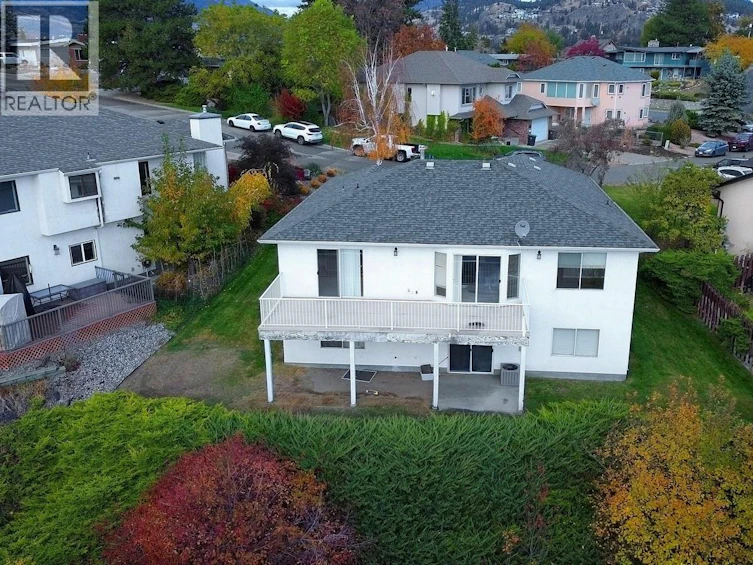 1507 Alta Vista Road, Kelowna, BC, V1Y 6K9 - 2
