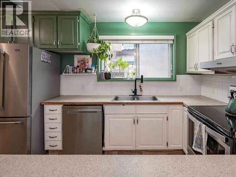 1200 Front Street, Nelson, BC, V1L 4C4 - 14