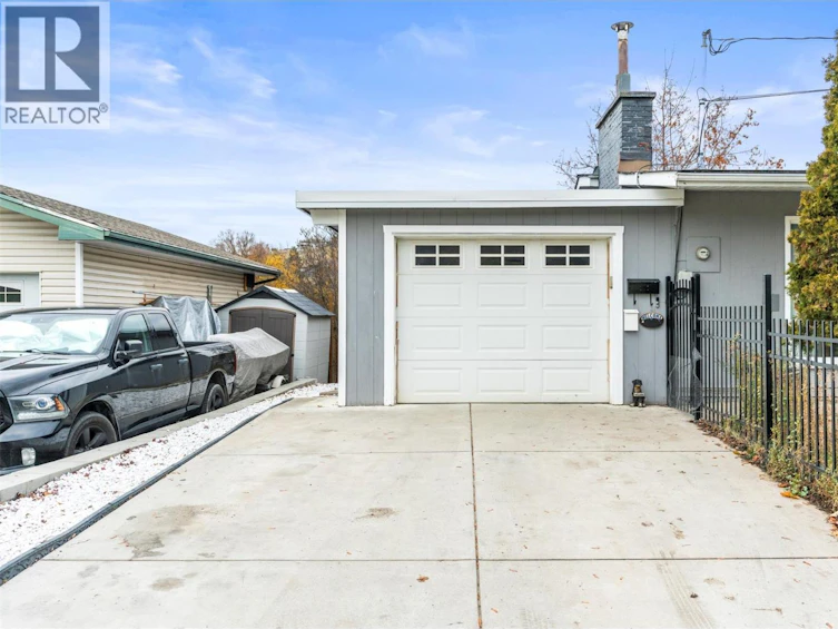 12003 Kidston Road, Coldstream, BC, V1B 1S7 - 40