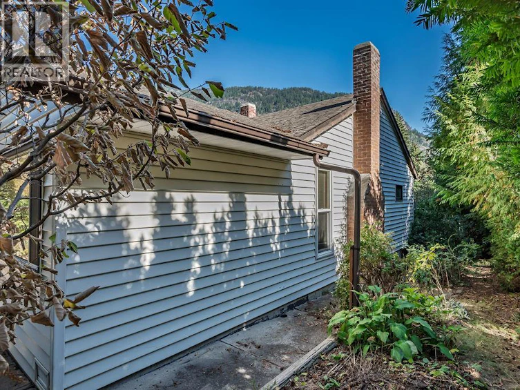 205 6th Avenue, Castlegar, BC, V1N 1T1 - 31