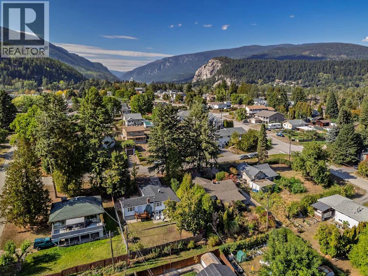 205 6th Avenue, Castlegar, BC, V1N 1T1 - 42
