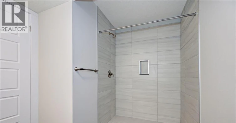 G21-118 Gravel Ridge Trail, Kitchener, ON, N2E 0B8 - 12