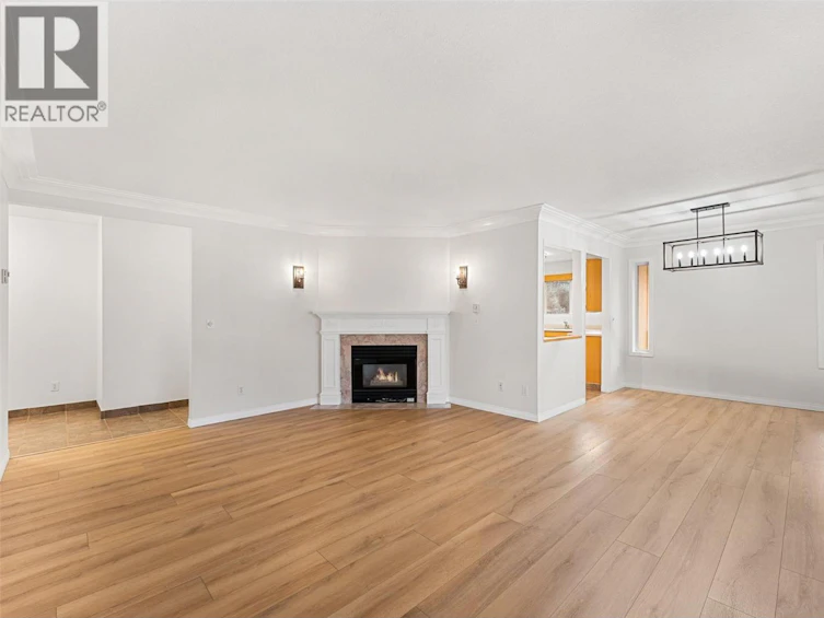 210-1055 Lawrence Avenue, Kelowna, BC, V1Y 6M3 - 7