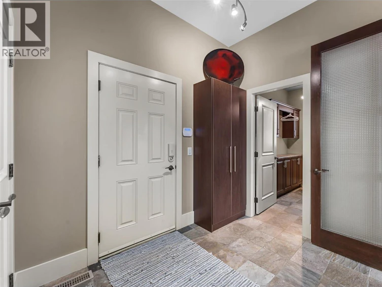 734 Marin Crescent, Kelowna, BC, V1W 5C8 - 38