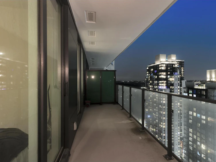 3701-9887 Whalley Boulevard, Surrey, BC, V3T 0P4 - 5