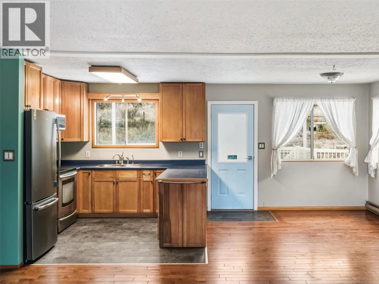 1414 Kelly Road, Bridesville, BC, V0H 1B0 - 9