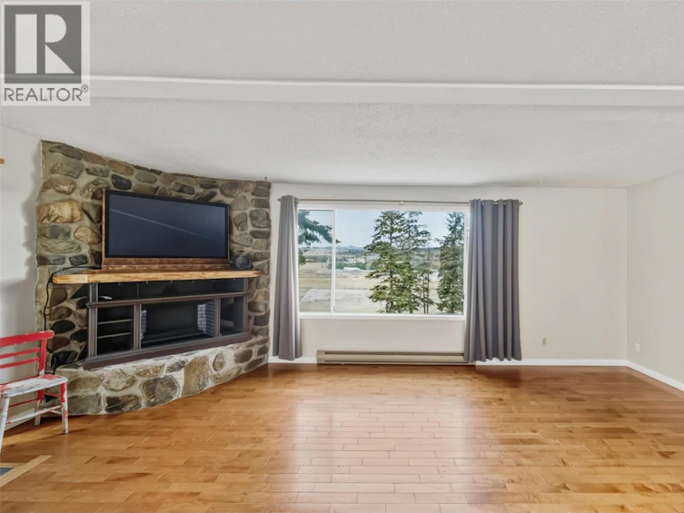 1414 Kelly Road, Bridesville, BC, V0H 1B0 - 3