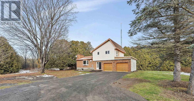 1864 Manotick Station Road, Manotick, ON, K4P 1K5 - 2