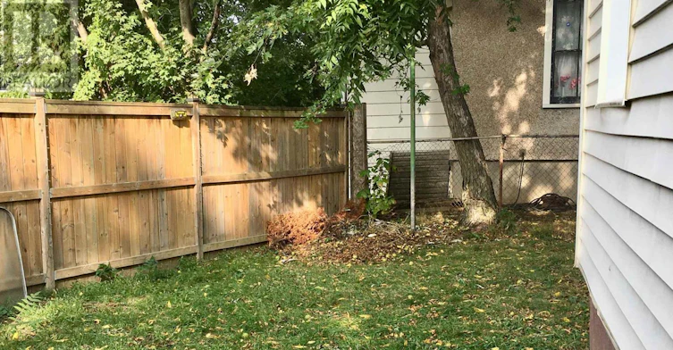 REAR-163 Welland Avenue, St. Catharines, ON, L2R 2N9 - 31