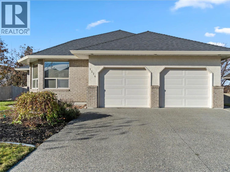 1274 St Andrews Way, Kamloops, BC, V1S 1S6