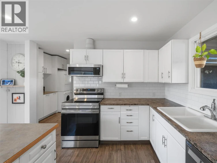789 Toronto Avenue, Penticton, BC, V2A 2P8 - 5