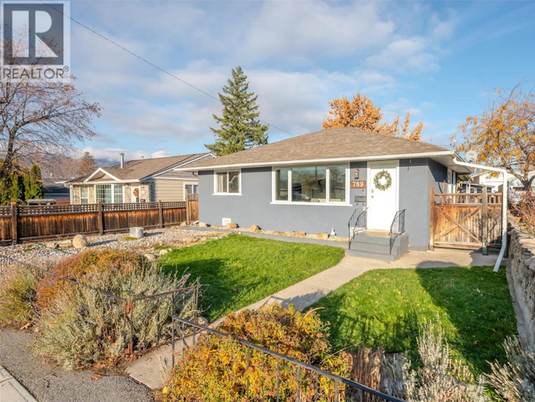 789 Toronto Avenue, Penticton, BC, V2A 2P8