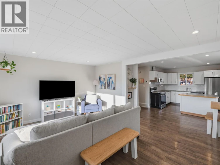789 Toronto Avenue, Penticton, BC, V2A 2P8 - 9