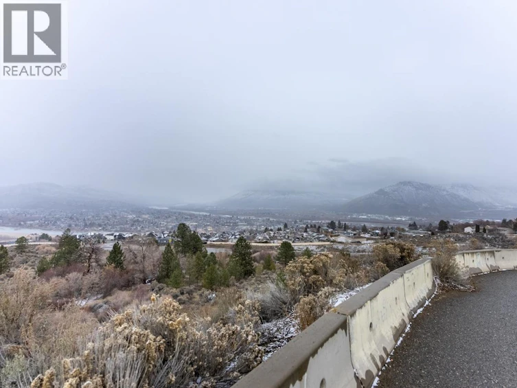 204-885 University Drive, Kamloops, BC, V2C 0K2 - 19