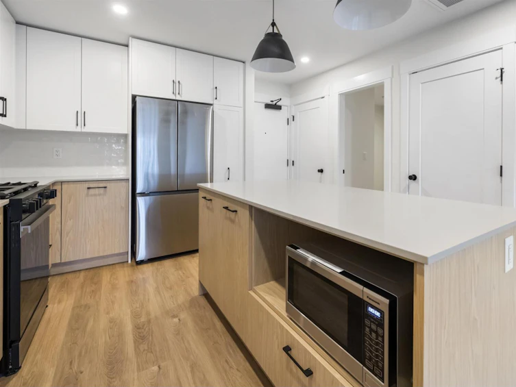 302-27218 Aldergrove Town Centre Drive, Langley, BC, V4W 0E4 - 5