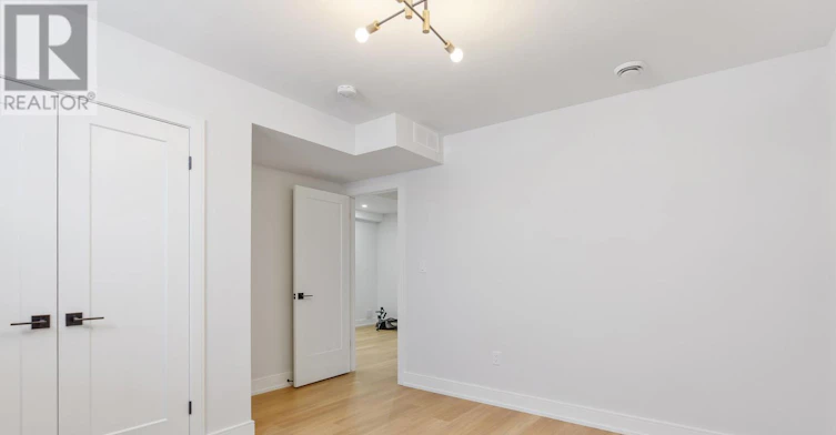 LOWER-7386 Splendour Drive, Niagara Falls, ON, L2H 3V8 - 12