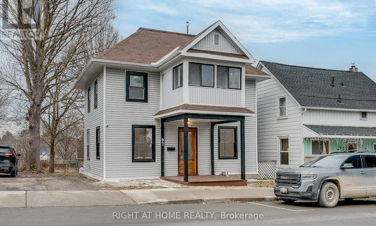 97 Madawaska Street