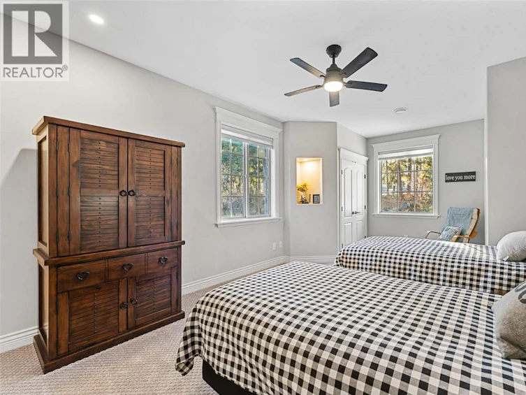 2957 Harvard Road, Kelowna, BC, V1W 4C2 - 35