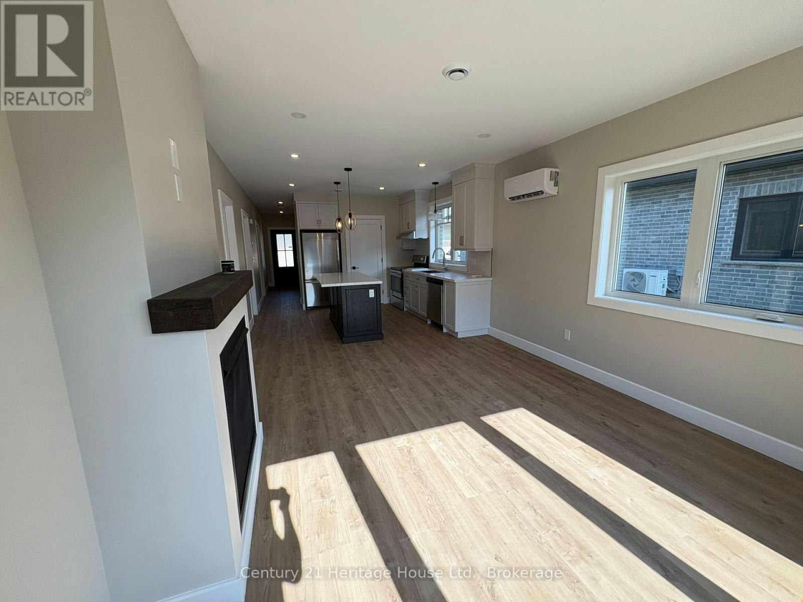 323 Arthur Street, Wellington North, ON, N0G 2L3 - 6