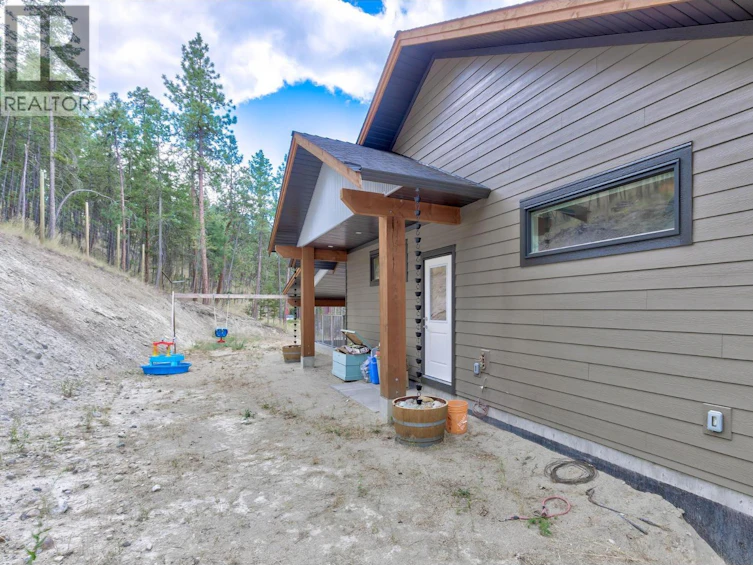 4555 Ottley Road, Lake Country, BC, V4K 1N1 - 81