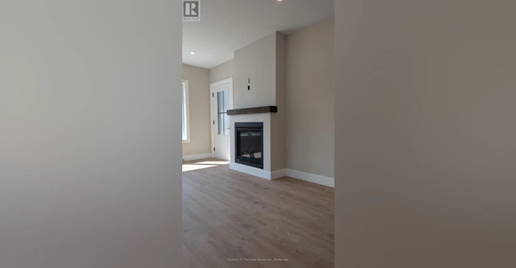 329 Arthur Street, Wellington North, ON, N0G 2L3 - 4